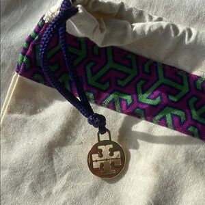 1 New Tory Burch purse 👛 bag